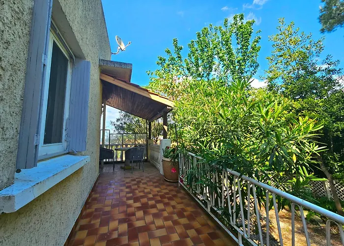 度假居 Des Cedres La Franqui *